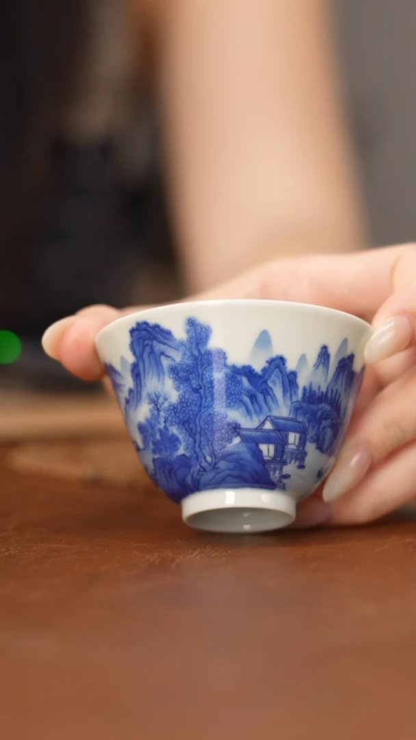 杯看山柴窑青花山水