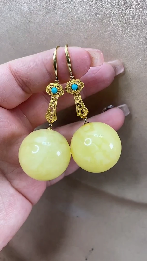 琥珀颈饰未镶嵌耳环