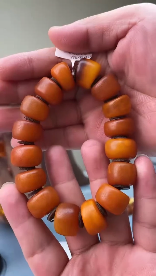 未镶嵌蜜蜡珠宝奇石055.19微瑕，假一罚十多样性发其一