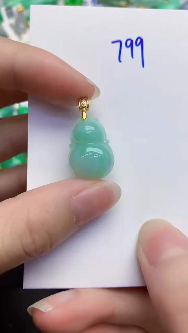 颈饰未镶嵌翡翠缅甸天然翡翠A货