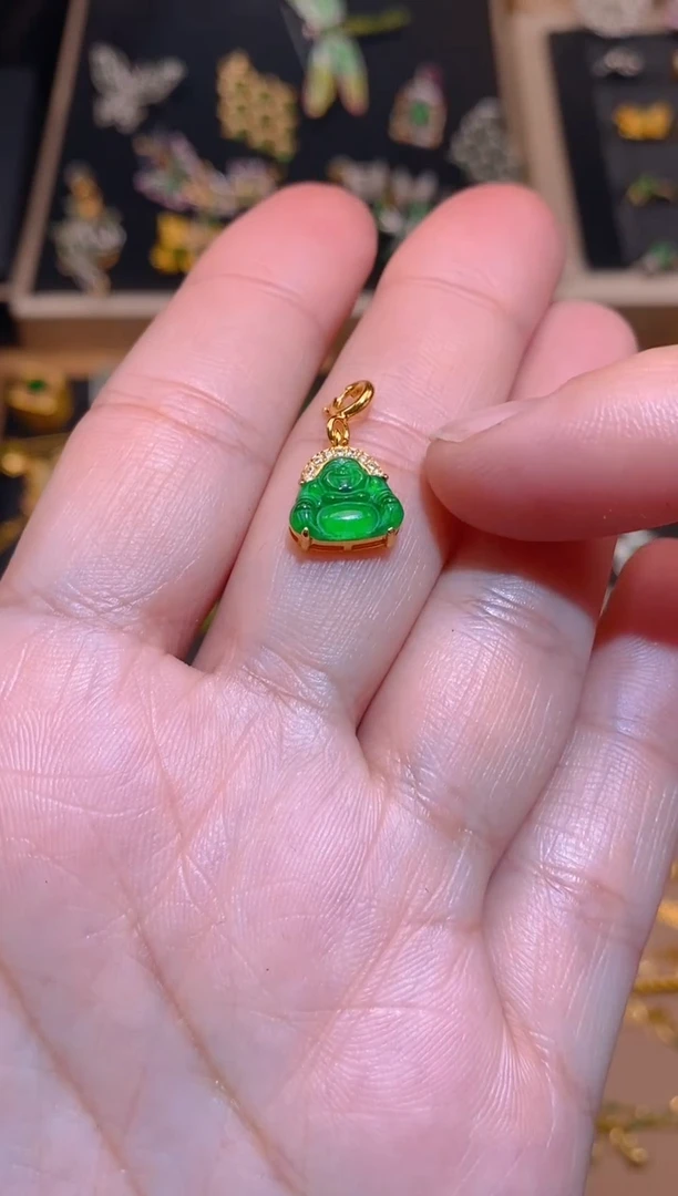 【闪购商品】翡翠吊坠(不含链)银S925镶嵌佛公