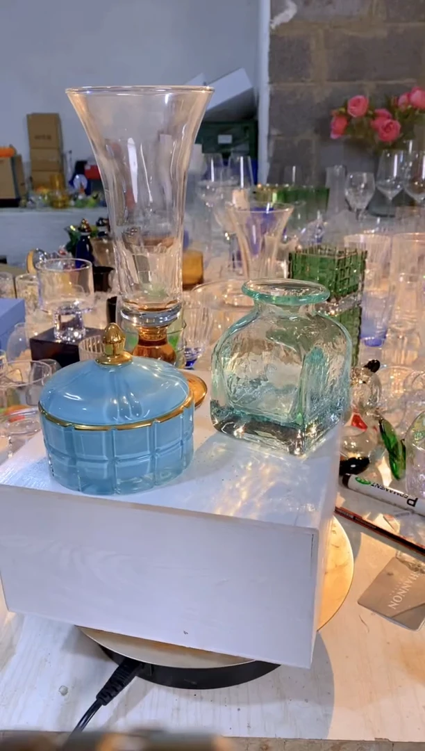 【闪购商品】人造水晶琥珀色的底部的敞口花插