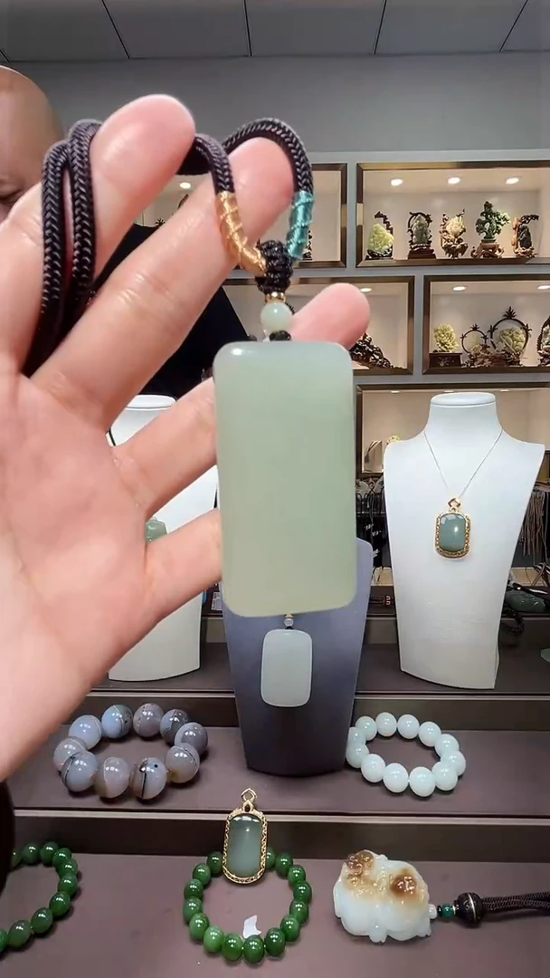 和田玉未镶嵌挂件苏