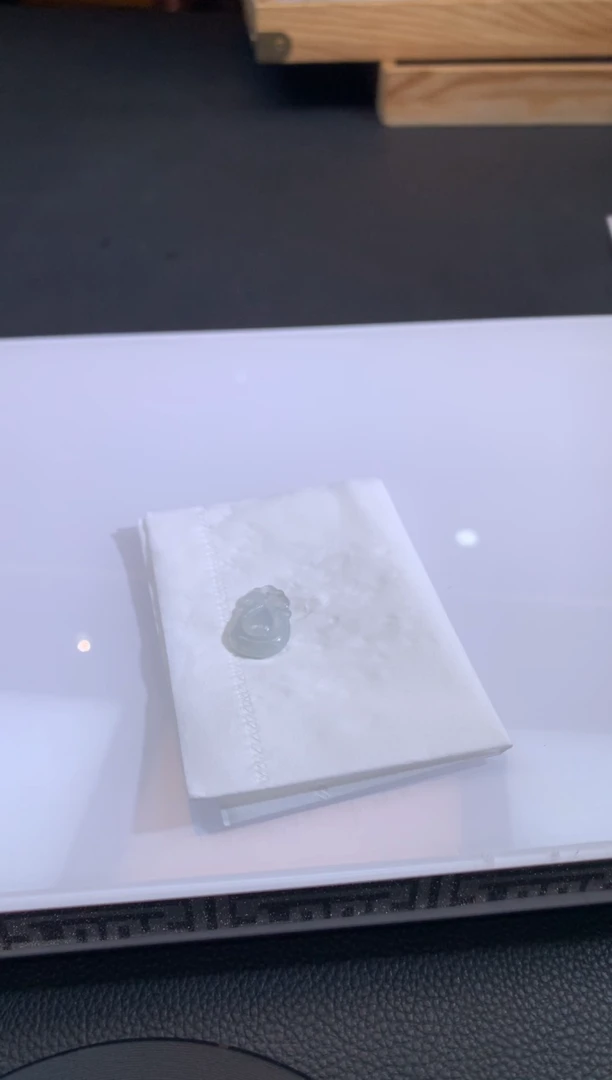 【闪购商品】定制翡翠未镶嵌翡翠