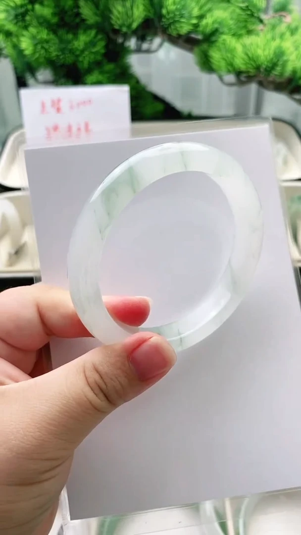 石英质玉手镯未镶嵌62