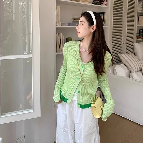 2026年秋冬新款韩版气质纯色套头针织气质简约风针织衫W1-80