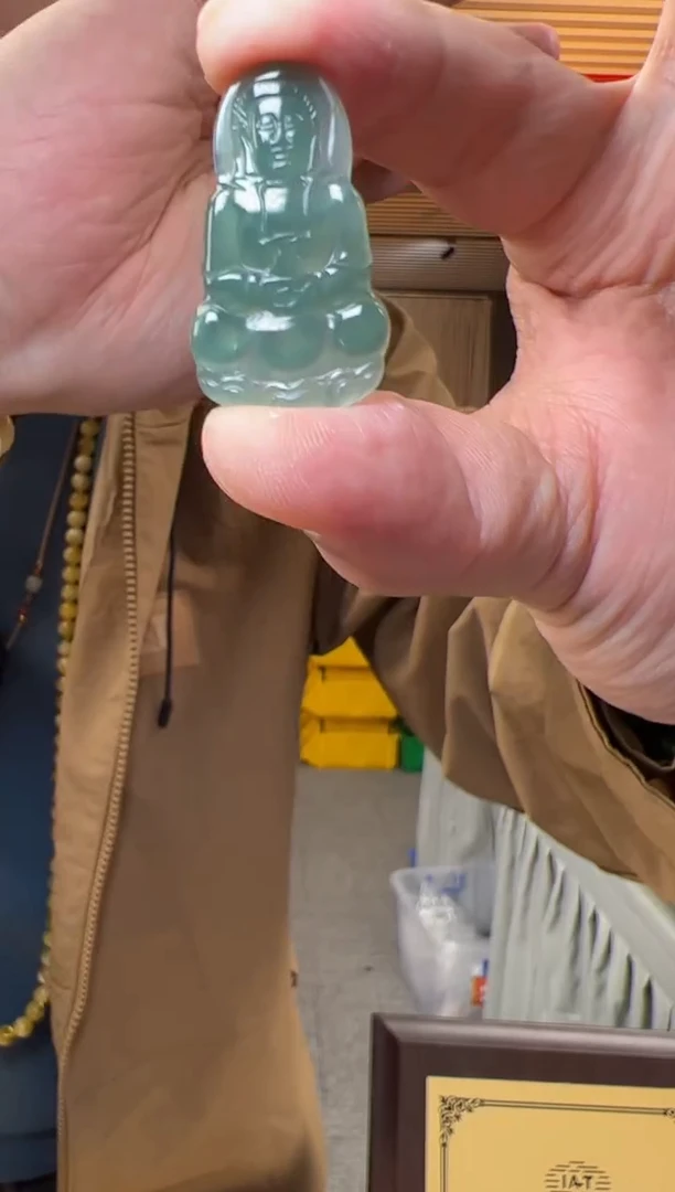 【闪购商品】翡翠颈饰未镶嵌约32*19*2.5mm蓝水翡翠小观音