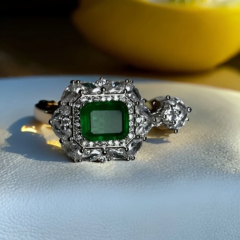 钛钢锆石吊坠 气质绿色镶嵌欧美豪华奢华满钻时尚