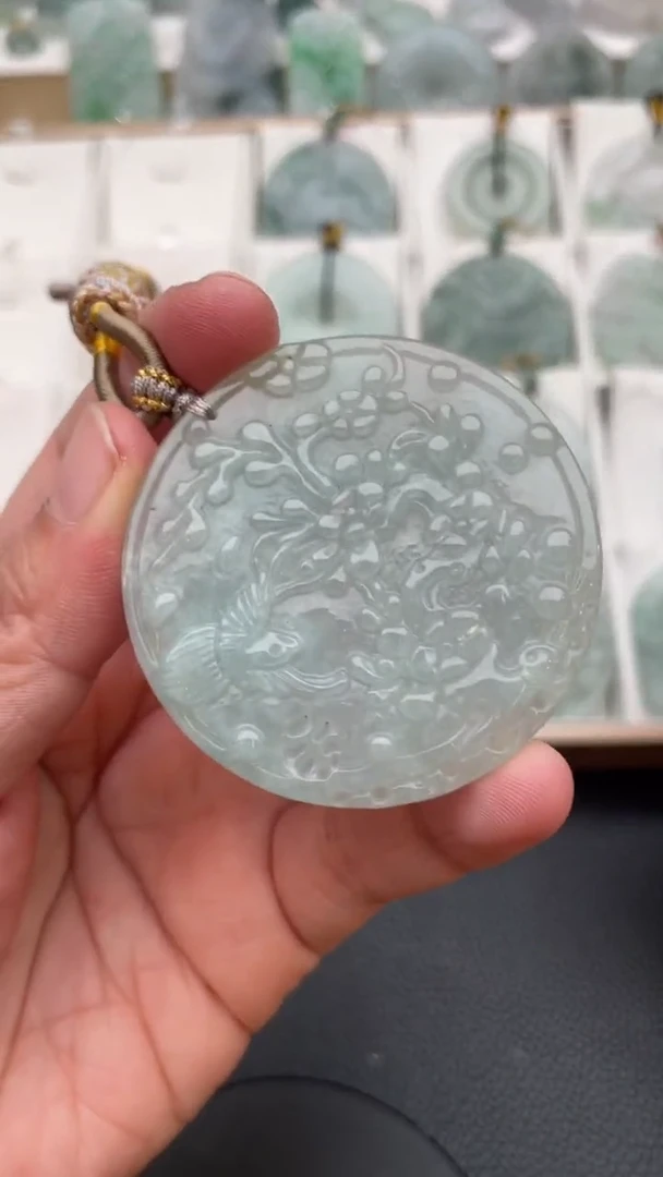 颈饰未镶嵌翡翠天然缅甸翡翠A货306