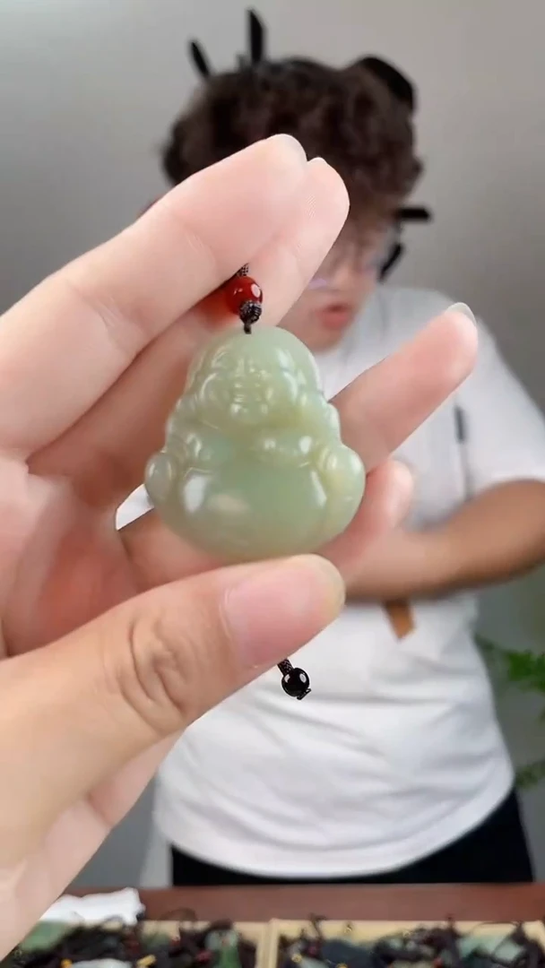 和田玉未镶嵌颈饰拍一发一，多样性发货