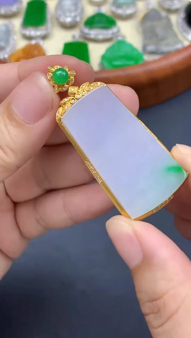 颈饰18K金镶嵌翡翠282-中国好珍宝