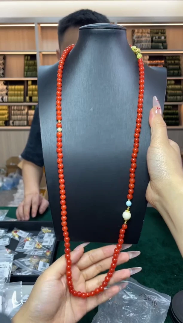 南红玛瑙·未镶嵌多样性发一件