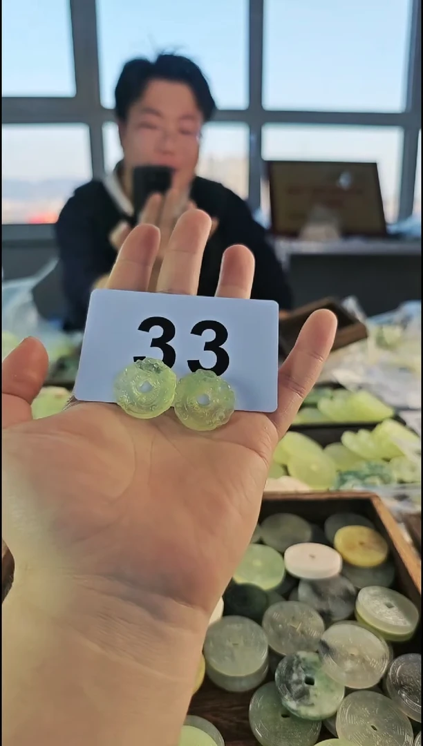 【闪购商品】蛇纹石玉颈饰未镶嵌吊坠33