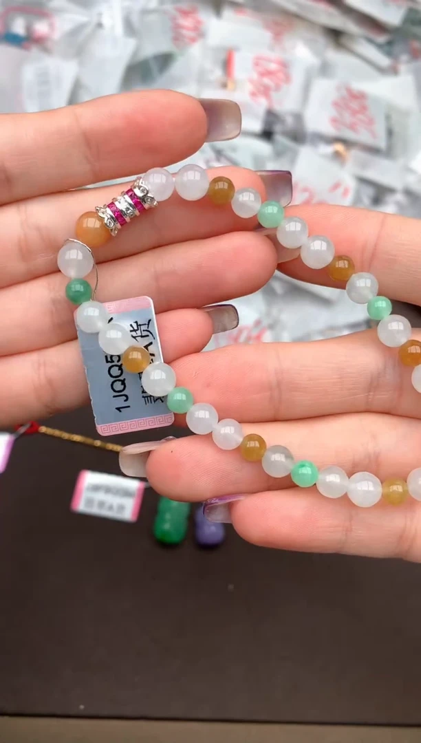 未镶嵌挂件翡翠一