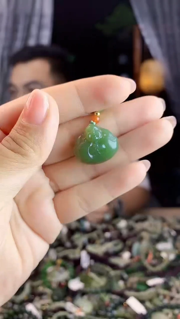和田玉未镶嵌挂件多样性发货拍一发一