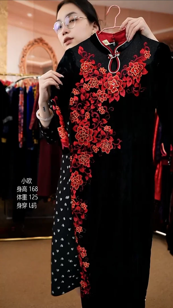 挂脖款125斤以内能穿   51