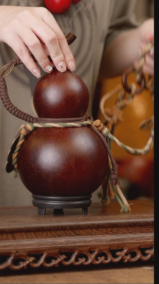 138号精品天然大漆酒葫芦一物一拍~