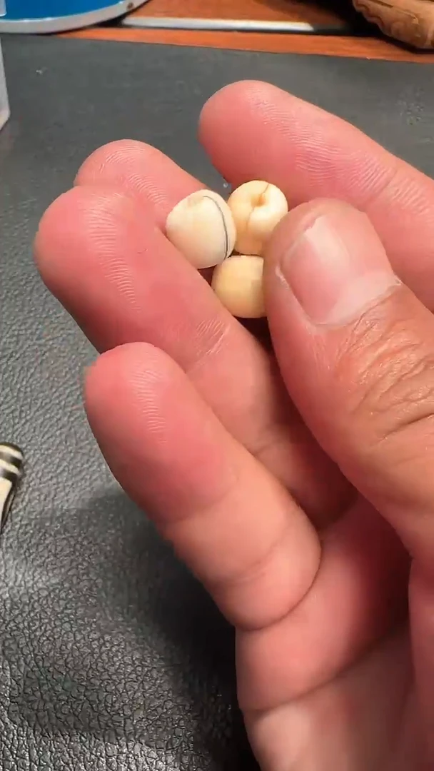 用****2三颗高白三颗高白