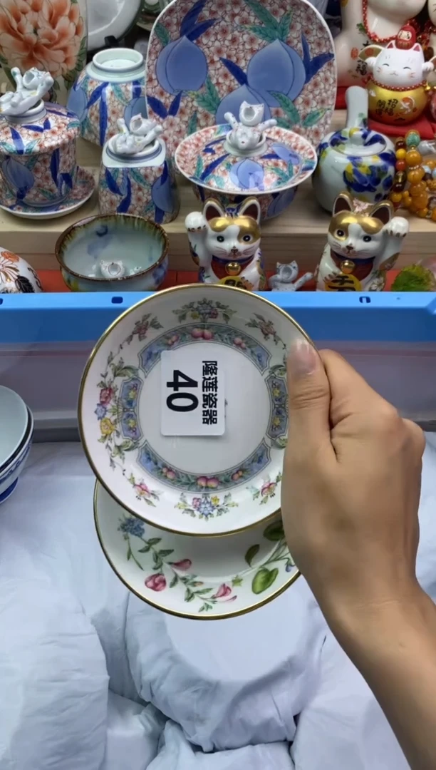 瓷片阳**容隆莲瓷器欢迎大家