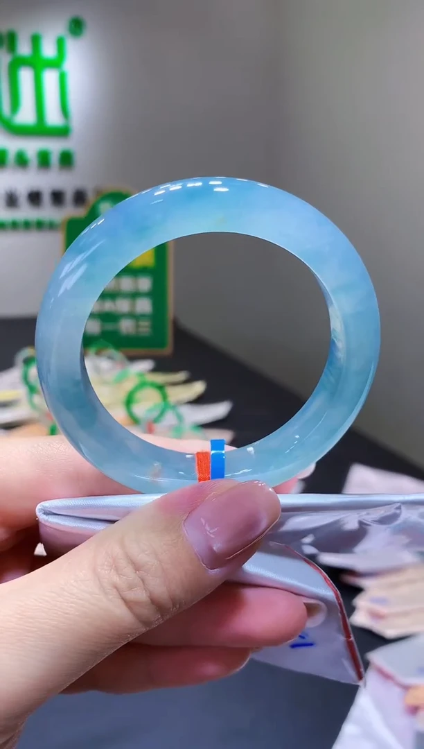 未镶嵌手镯翡翠-k37 天然缅甸A货翡翠53.8正圈总价12万定金2万