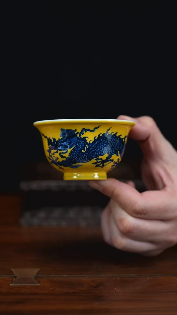 杯虎哥福利 帝王黄青花龙压手杯