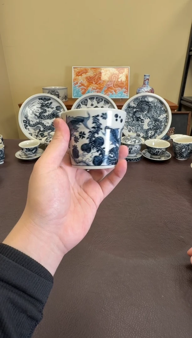 二号釉鱼藻纹冰桶杯