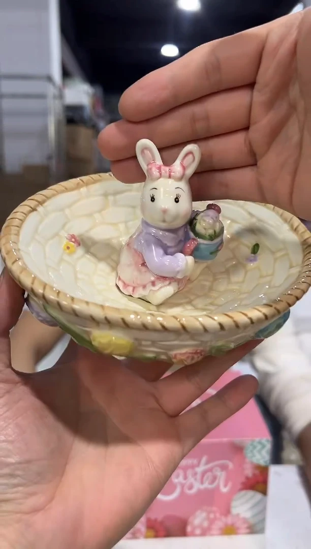 瓷片粉色原盒兔子糖果碗