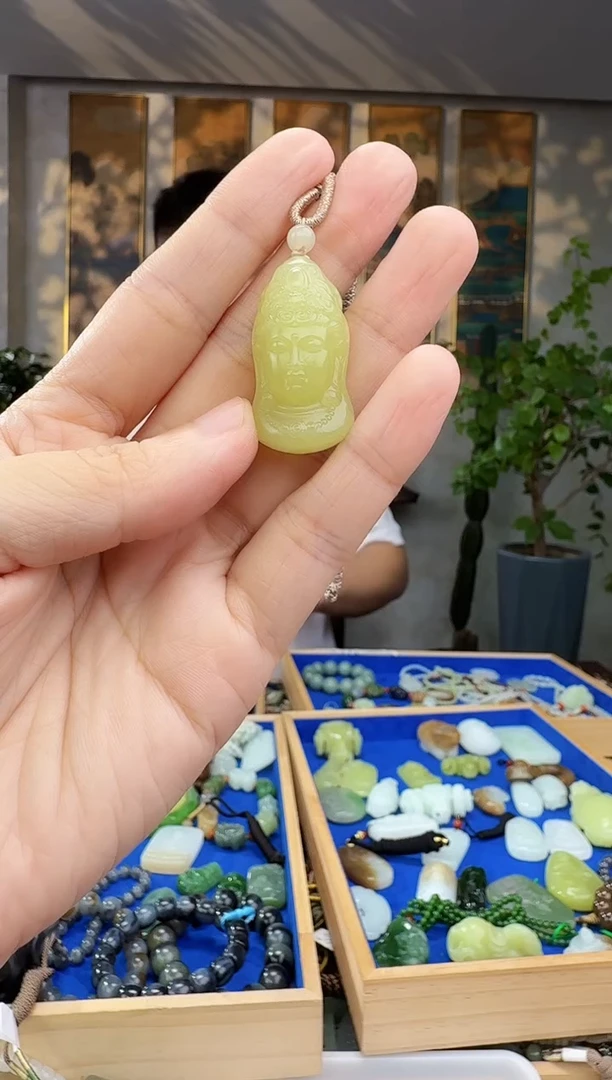 未镶嵌和田玉挂件拍一发一