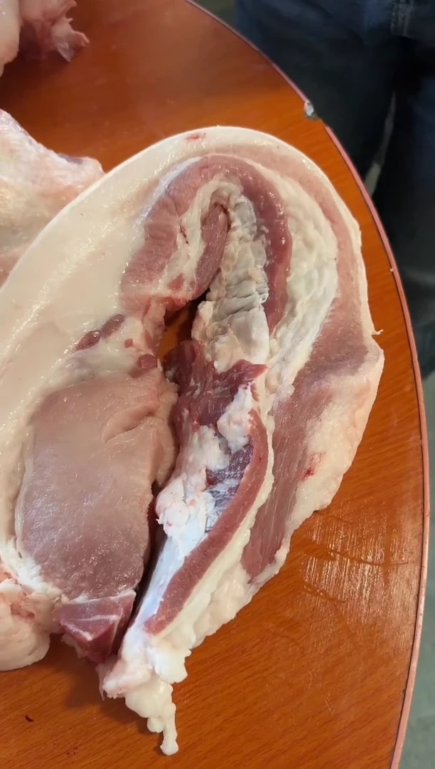 中国大陆180食用农产品用****3猪五花肉2.61用户2907712090323