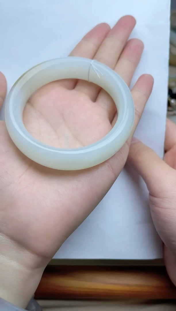 【闪购商品】和田玉手镯未镶嵌58/59圈口kk