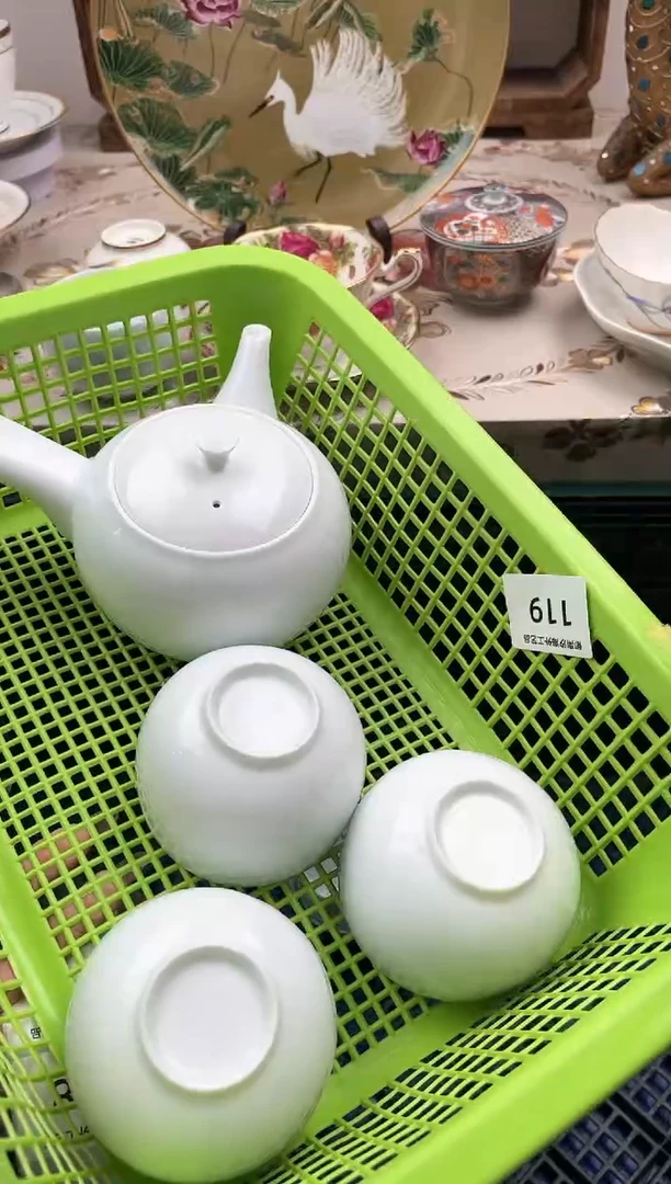 瓷片爱****子L         119