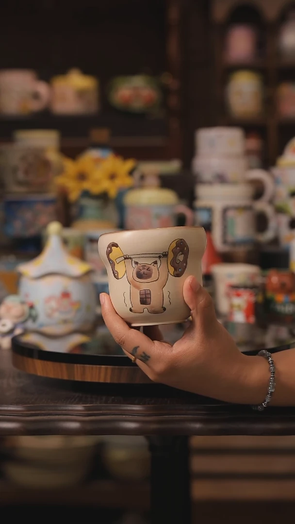 摆件景德镇釉下彩绘设计师款式陶瓷