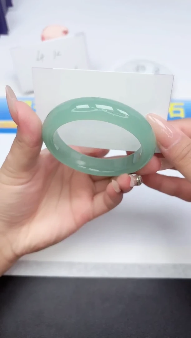 石英岩玉手镯未镶嵌55-58