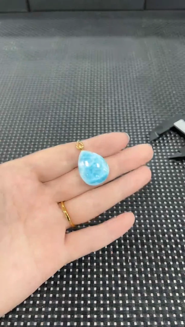 针钠钙石（海纹石）18K金镶嵌颈饰（多样性发一件）