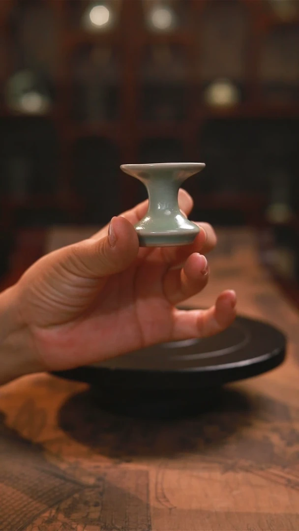 其他原矿青绿釉小盖置