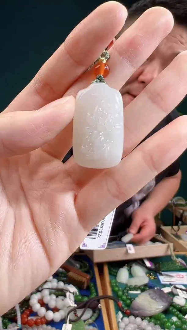 颈饰未镶嵌和田玉多样性发货 拍一单发一个