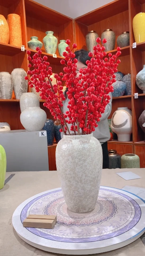 【闪购商品】瓶精品陶瓷花瓶 无花 茶白 中号