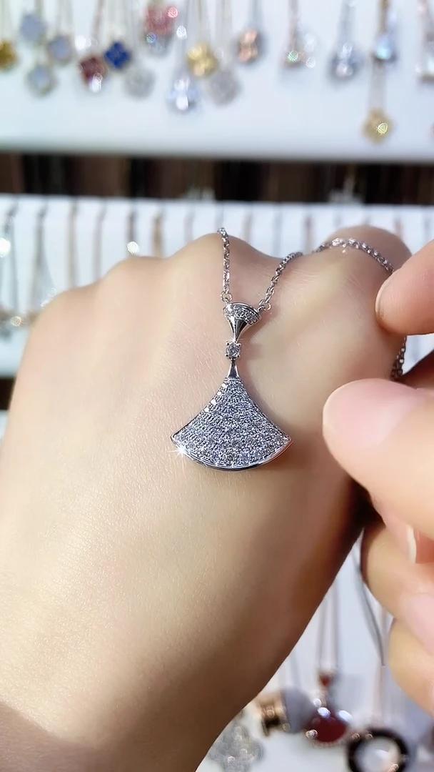 【闪购商品】钻石套链18K金镶嵌钻石K白