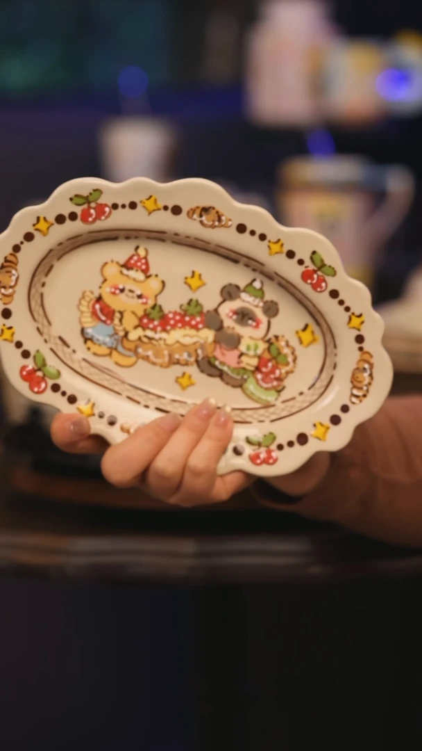 【闪购商品】摆件景德镇釉下彩绘设计师款式陶瓷