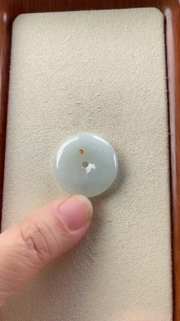 【闪购商品】翡翠吊坠(不含链)未镶嵌孤品