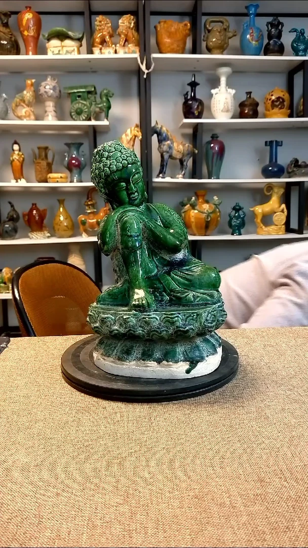 经典精美复古风格瓷器