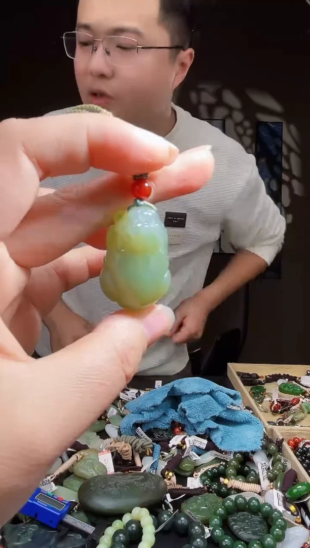 【闪购商品】和田玉颈饰未镶嵌拍一发一