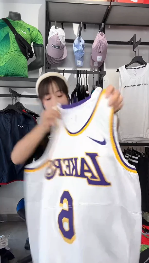 1328编码 瑕疵款以直播间过款为准 尺码L