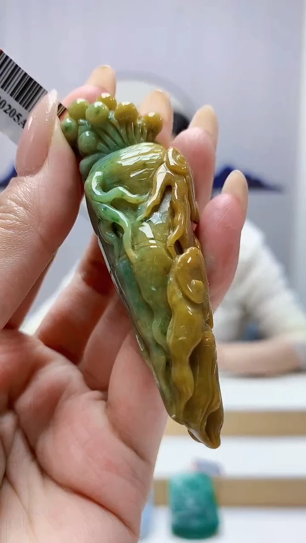 未镶嵌定制翡翠4852MM-毛货挂件21