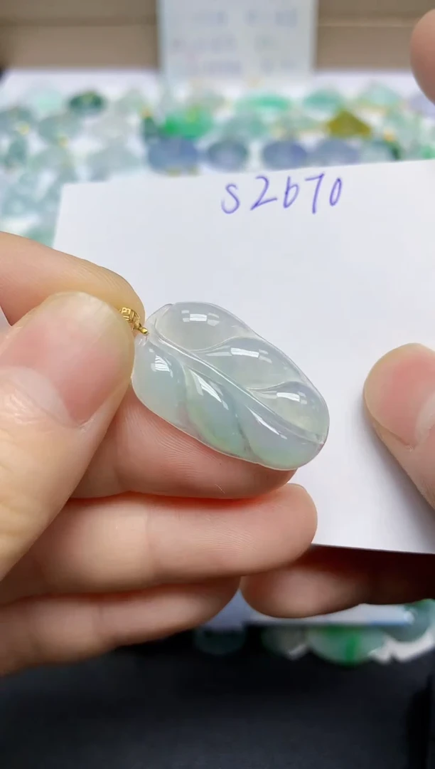 颈饰未镶嵌翡翠天然缅甸翡翠A货翡翠百元以上9元证书费自理