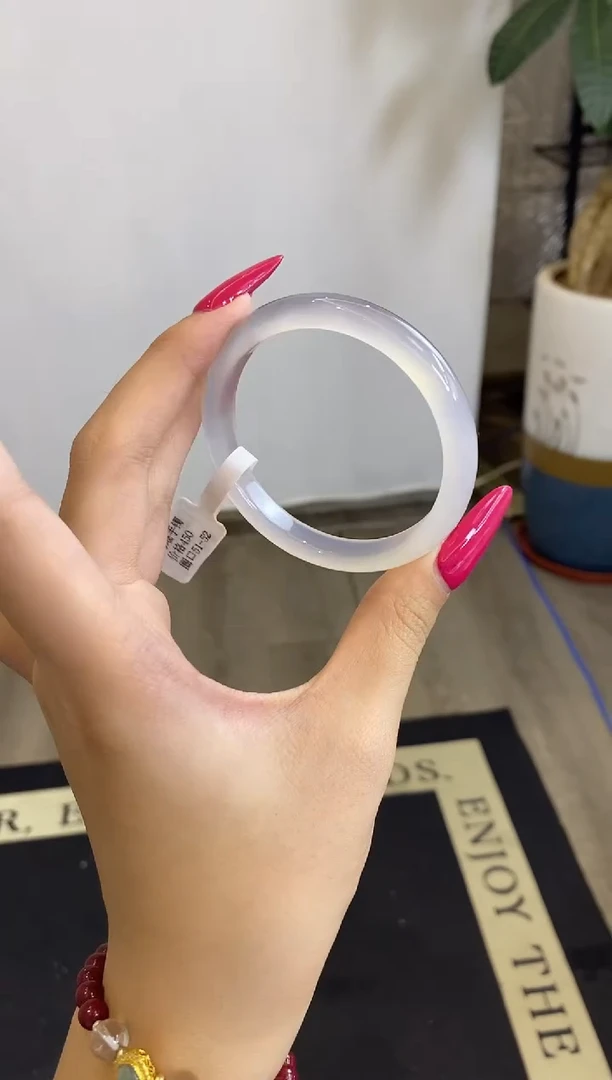 【闪购商品】玛瑙/玉髓手镯未镶嵌145