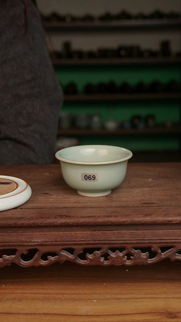 杯069号仿古大厚胎压手杯微微不完美