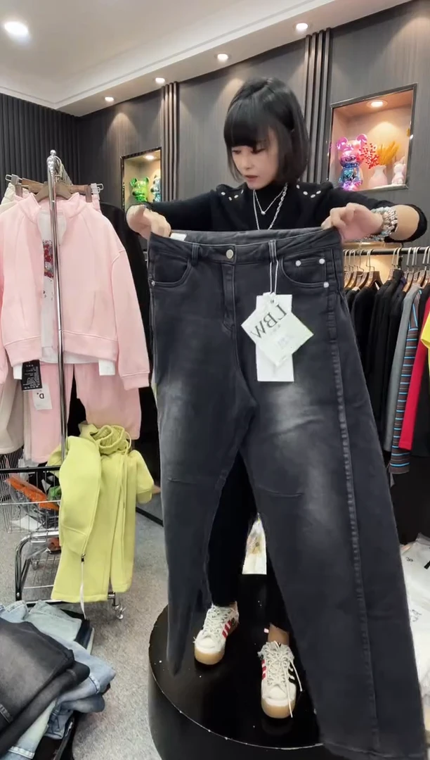 牛仔裤28码--------24