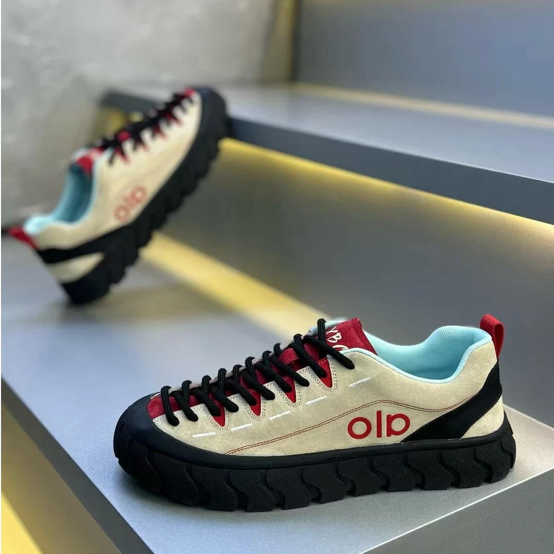 2025秋季新款男鞋简约风日系户外休闲鞋男士舒适潮流运动鞋子男款