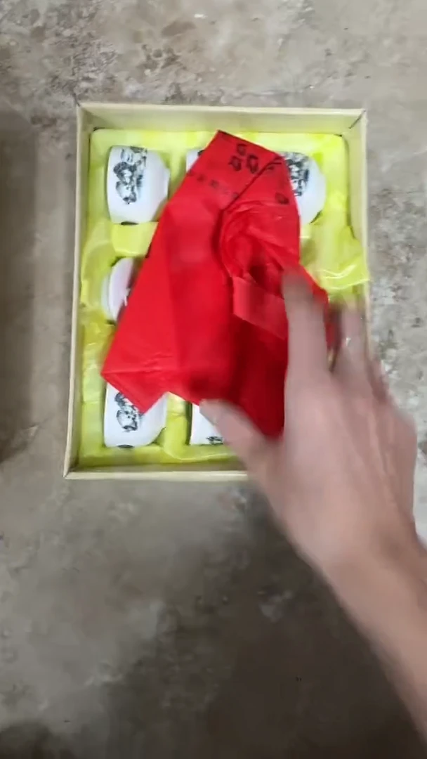 瓷片@@@@@@@@@@@礼盒微瑕